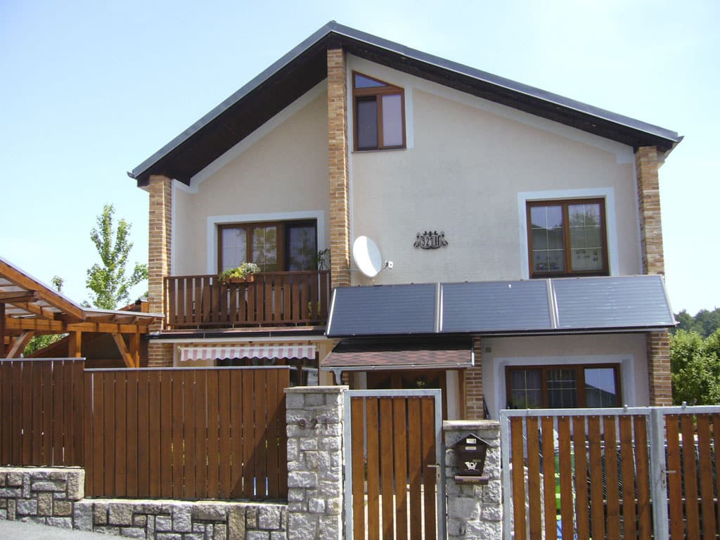 Teplú vodu vám slnko môže ohrievať už tento rok Thermosolar