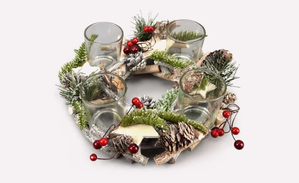 Ozdobte si domov vianočnými dekoráciami, Adventny-svietnik-s-bazou