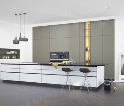 Prezradíme vám čo skrývajú dvierka pod povrchom!