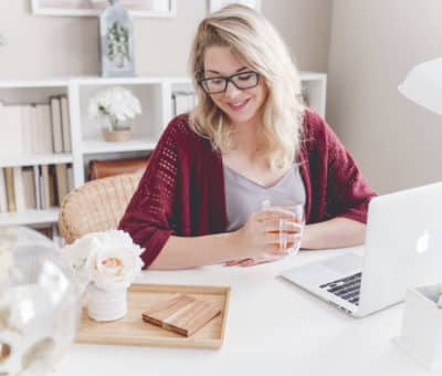 Práca z domu: 3 TIPY, ako na štýlový home office