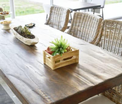 Ako sa starať o drevený záhradný nábytok, aby vám slúžil čo najdlhšie, exterier, zahradny nabytok, ochrana dreva, impregnacia