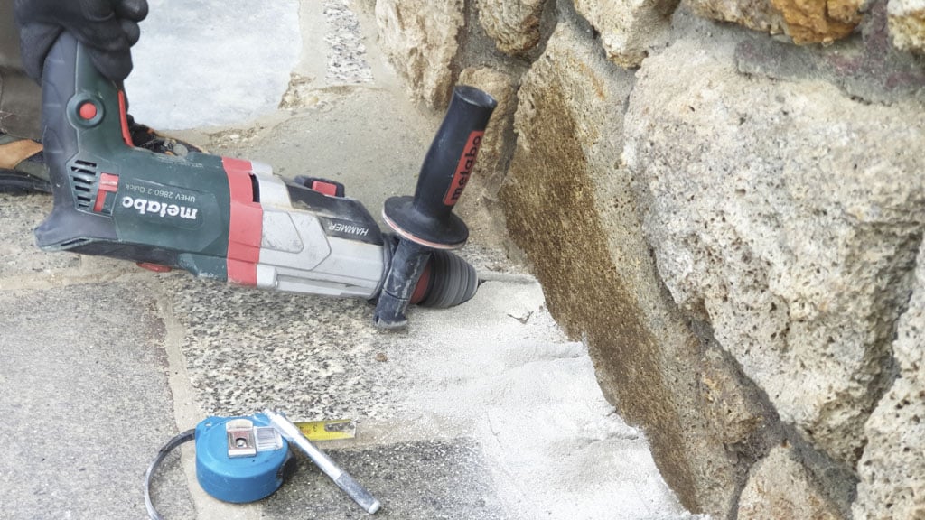 Špecialisti na boj s vlhkými murivami stavebných objektov, Sanizol, sanacia, diagnostika, hydroizolacia