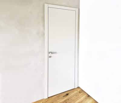 Meníte dvere? Stavte na bezfalcové dvere na mieru!