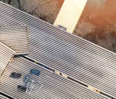 Staviame terasu – montáž terasových dosiek – 3. časť