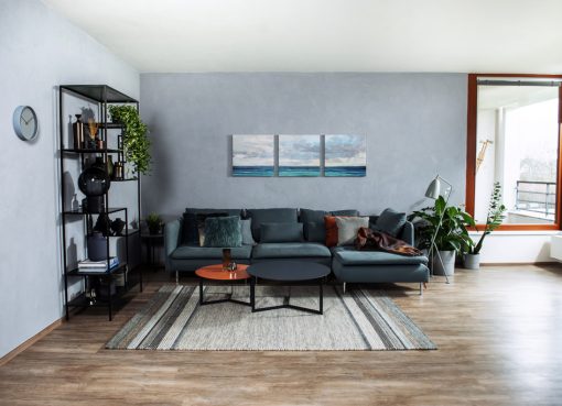 Dodajte šmrnc svojej obývačke v podobe betónovej stierky, interier stena stierkovanie, stierka Primalex betonovy efekt