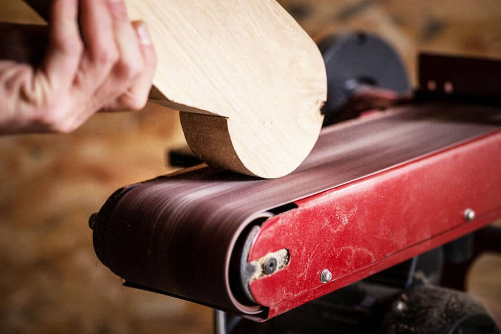 Povrchová úprava dreva – brúsivá, brúsenie a brúsne prostriedky, interier, dom, byt