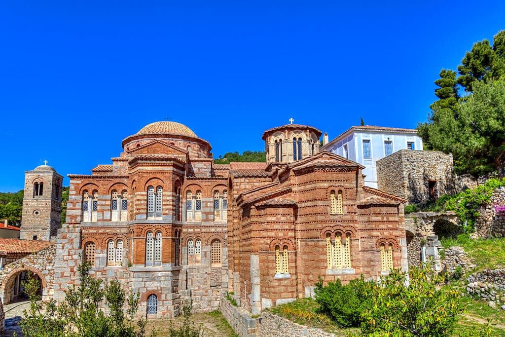 Monastier Hosios Loukas v Distomo Grécko príklady zložitého štýlu byzantskej architektúry