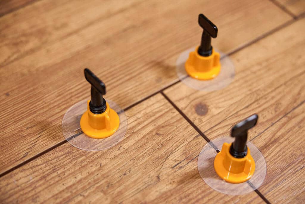 Ochranna podlozka pod maticovy vyrovnavaci system