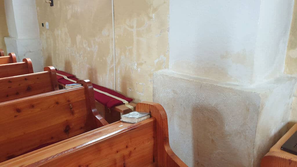 Vlhnutie stien kostola príčiny vlhnutia muriva a sanácia vlhkých domov