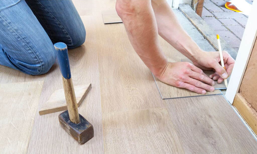 Ako položiť spravne podlahu v interiéri