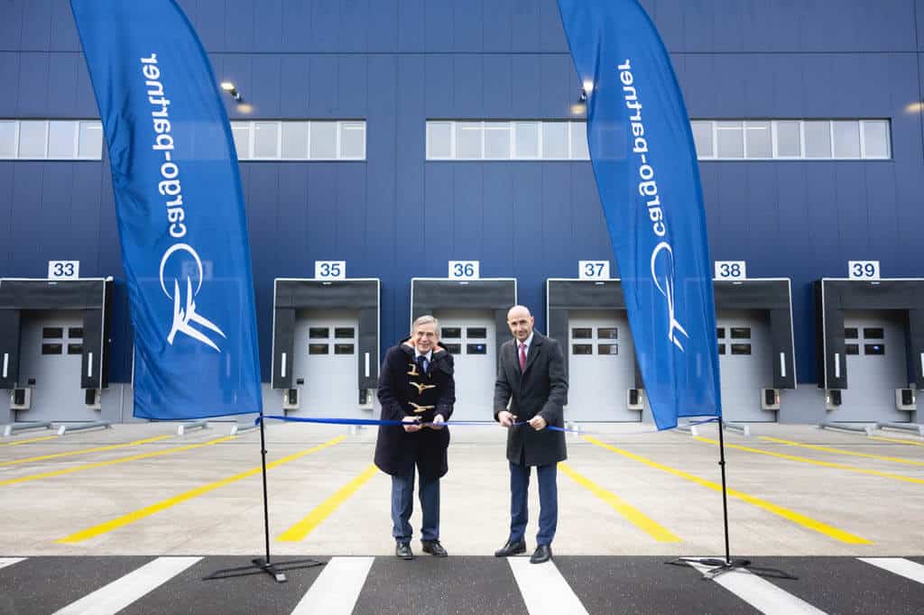 Oslava oficiálneho otvorenia iLogistics Centra pri letisku v Ľubľane