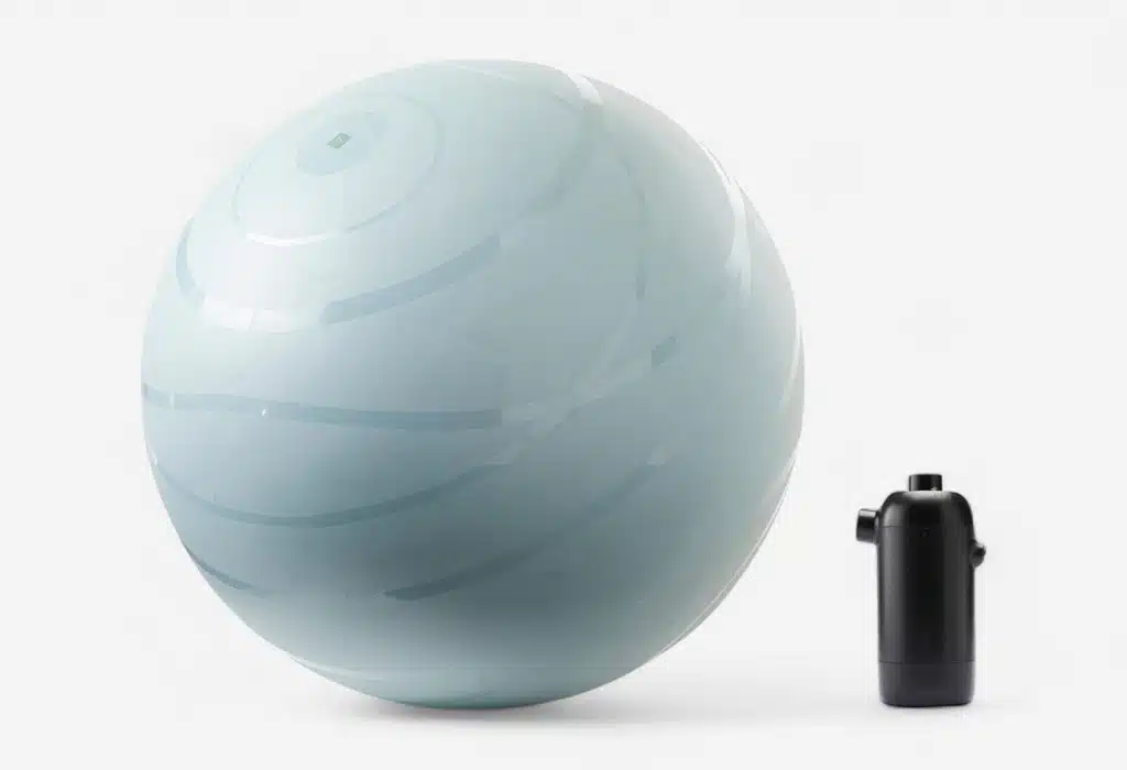 Gymnasticka lopta na cvicenie doma