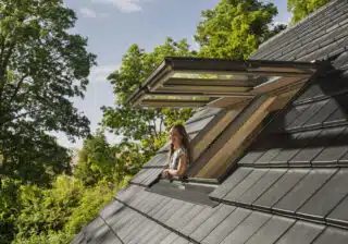 Panoramatický výhľad zo strešných okien je dostupnejší pre širší okruh domácností