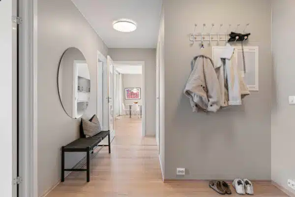 Praktická vstupná chodba pre rodinu